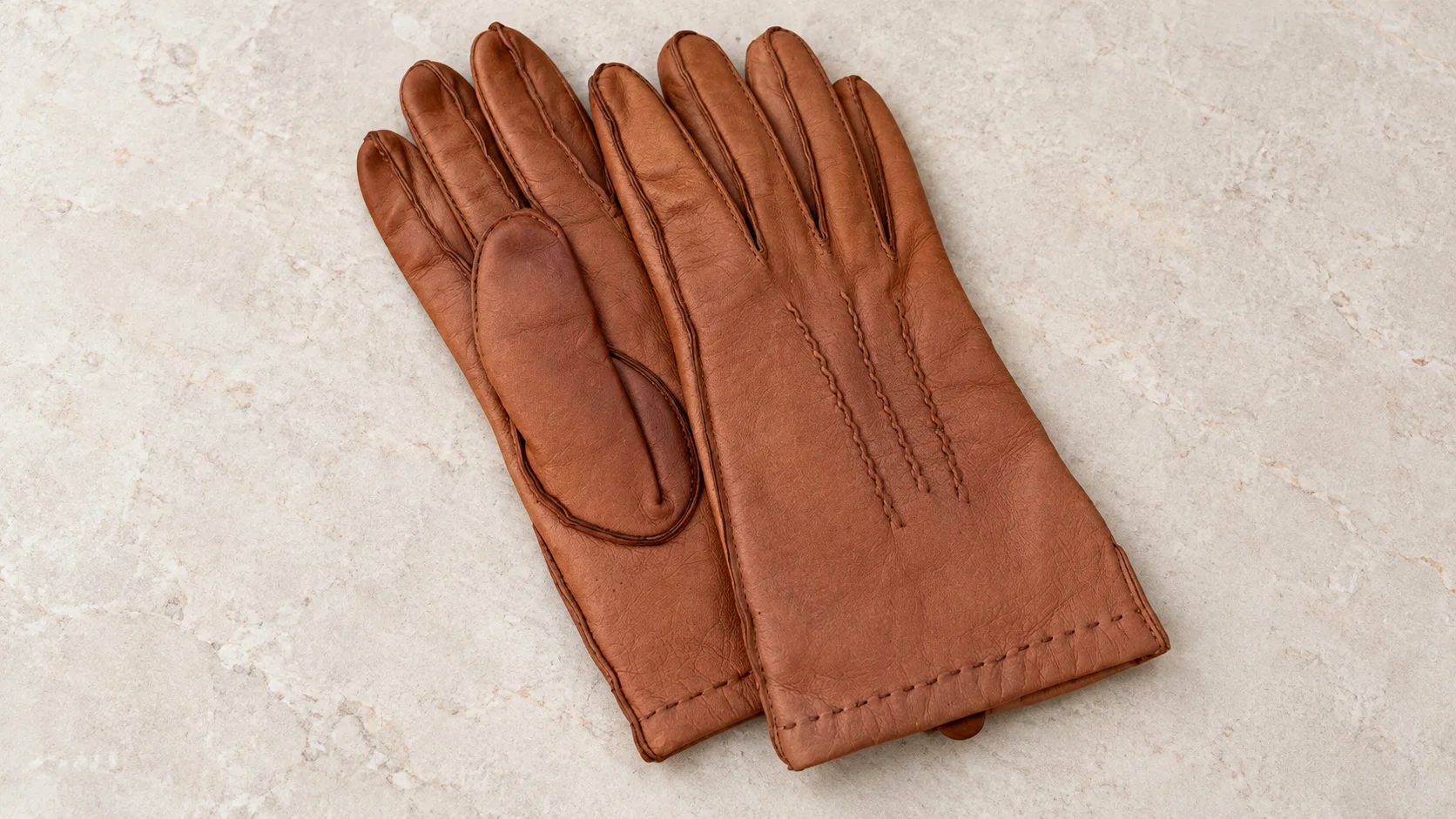 How to Judge Second-Hand Leather Gloves by the Parts Nobody Names